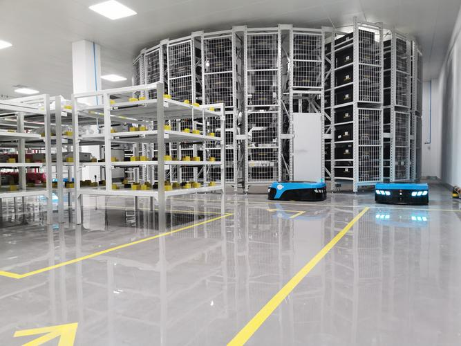 Intelligent warehouse